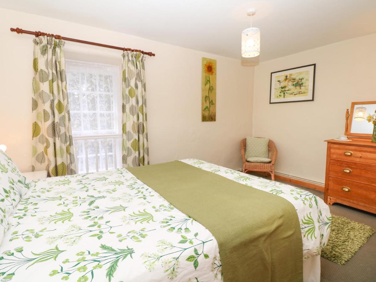 Badger Cottage Mawgan エクステリア 写真