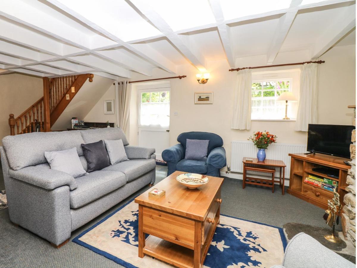 Badger Cottage Mawgan エクステリア 写真